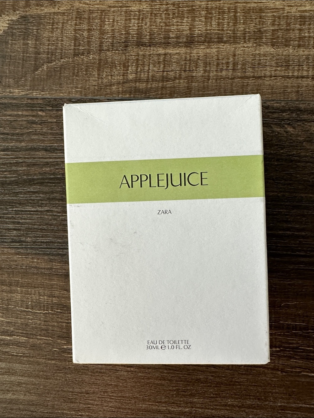 Zara AppleJuice Box — White & Light Green Packaging